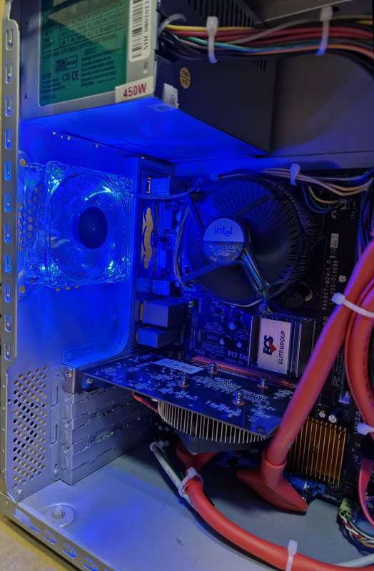 Windows 10 Desktop PC, GT 440 1Gb GPU, Core2 Duo CPU, 4Gb RAM, 120Gb SSD, DVD