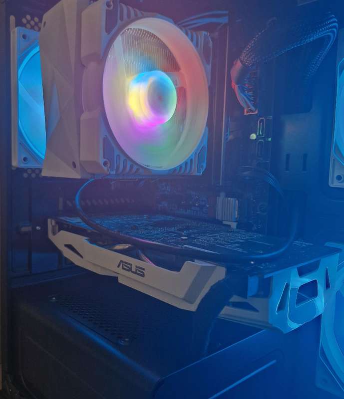 Gaming PC with ARGB, GTX1060 6Gb GPU, i5-7500 CPU, 16Gb RAM, 512Gb NvMe, Win 11 Pro