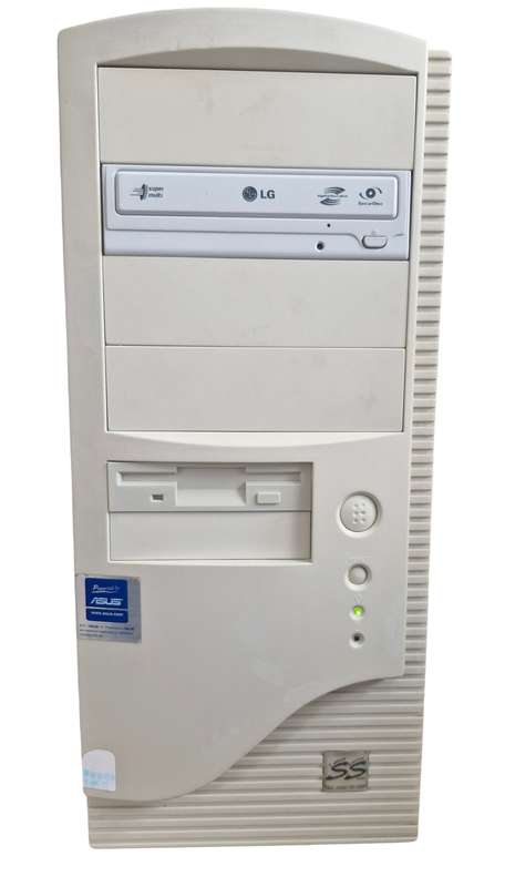 Windows 10 Desktop PC, GTX750 2Gb GPU, Core2 Quad CPU, 8Gb RAM, 128Gb SSD, DVD