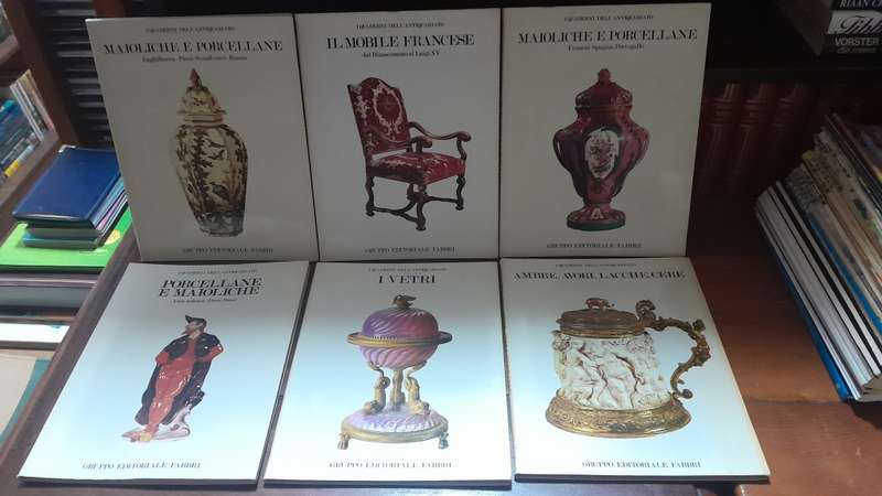 I Quaderni Dell' Antiquariato - set of 16