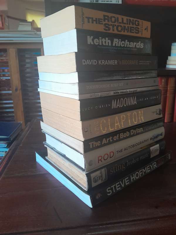 Pop music books - set of 12 books