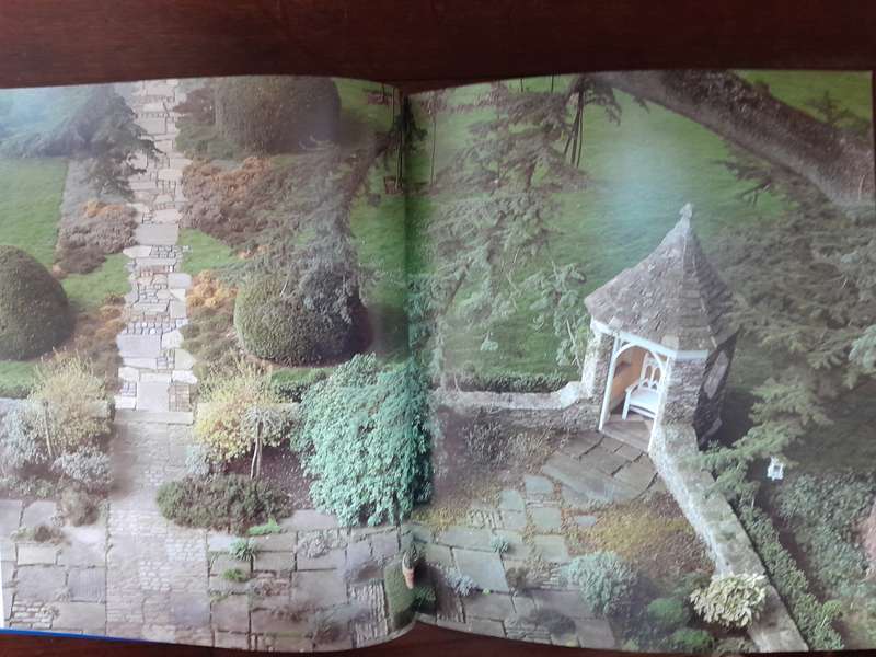 Highgrove - Portrait of an Estate