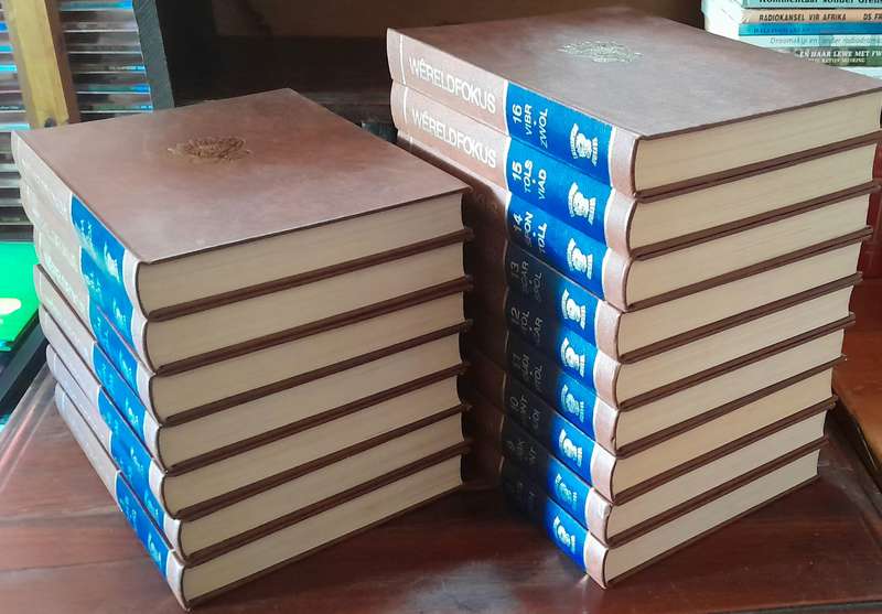 Wereldfokus -  volledige stel van 16 boeke