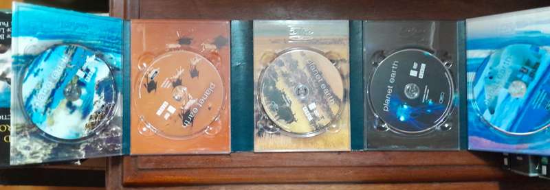 David Attenborough - Set of 32 DVD discs