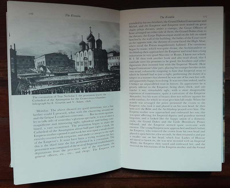Moscow - a traveller's companion