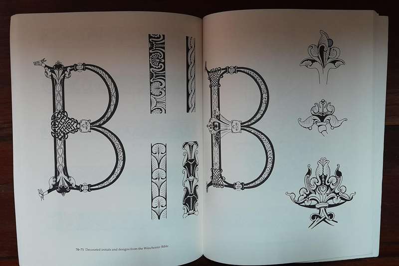 Early Medieval Designs from Britian - for Artists and Craftspeople
