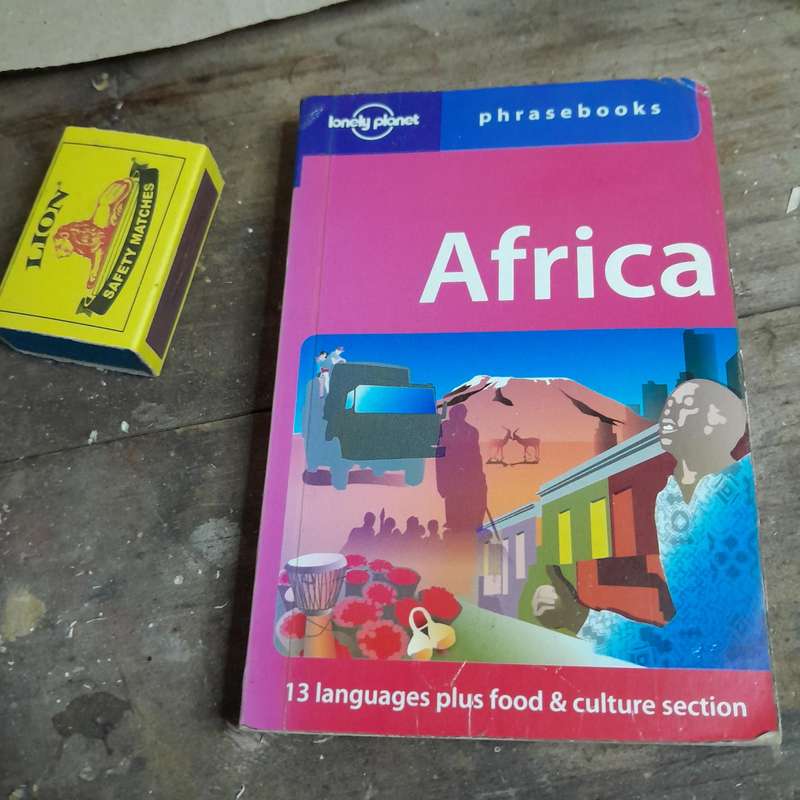 Portuguese Phrasebook & Africa Phrasebook
