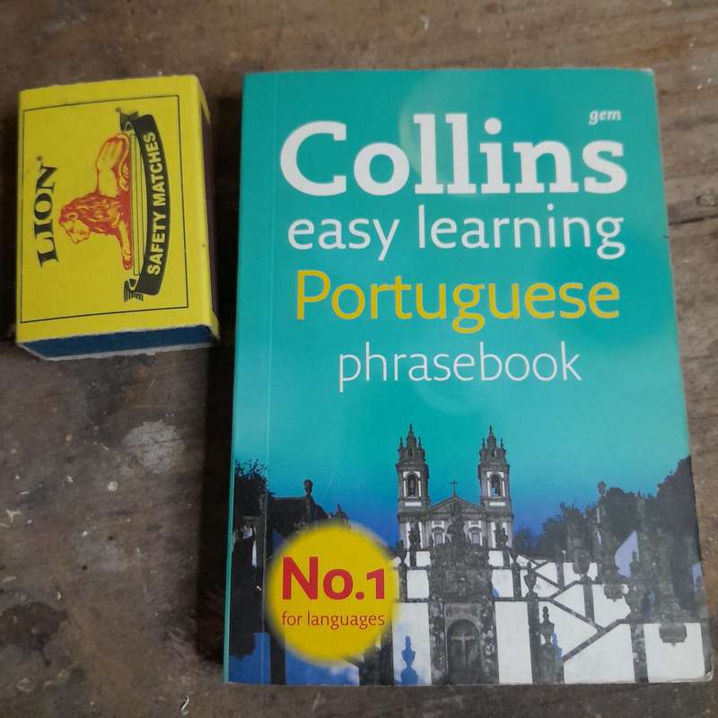 Portuguese Phrasebook & Africa Phrasebook