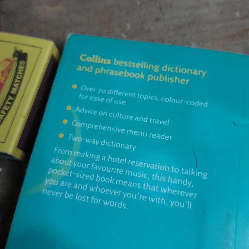 Portuguese Phrasebook & Africa Phrasebook