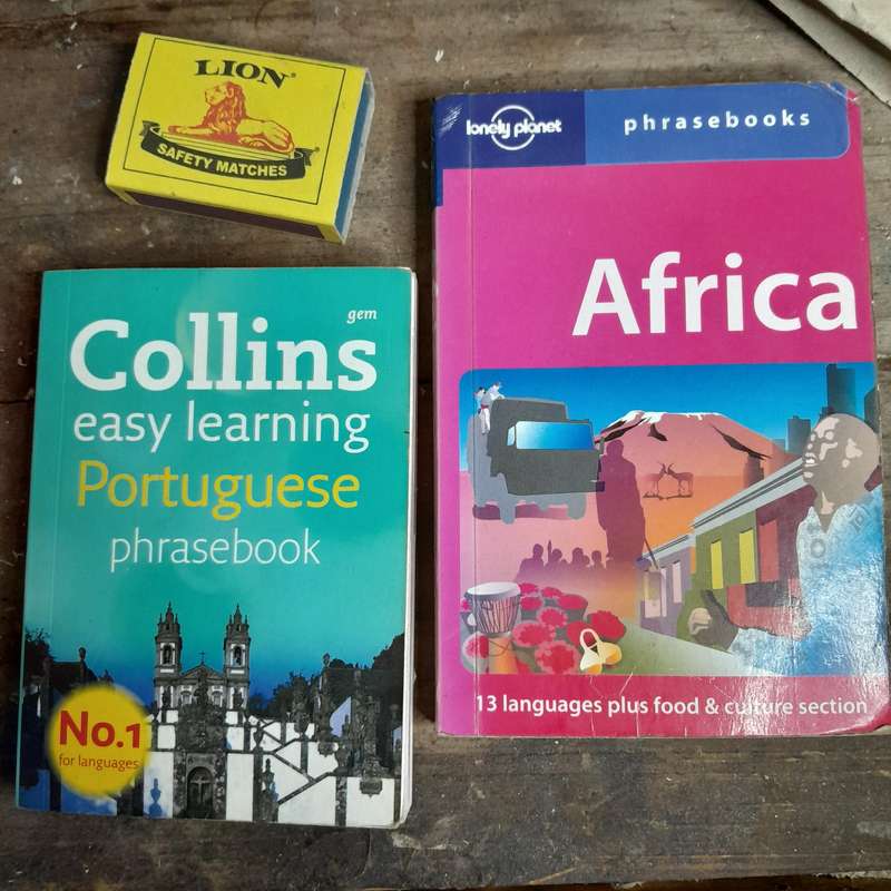 Portuguese Phrasebook & Africa Phrasebook