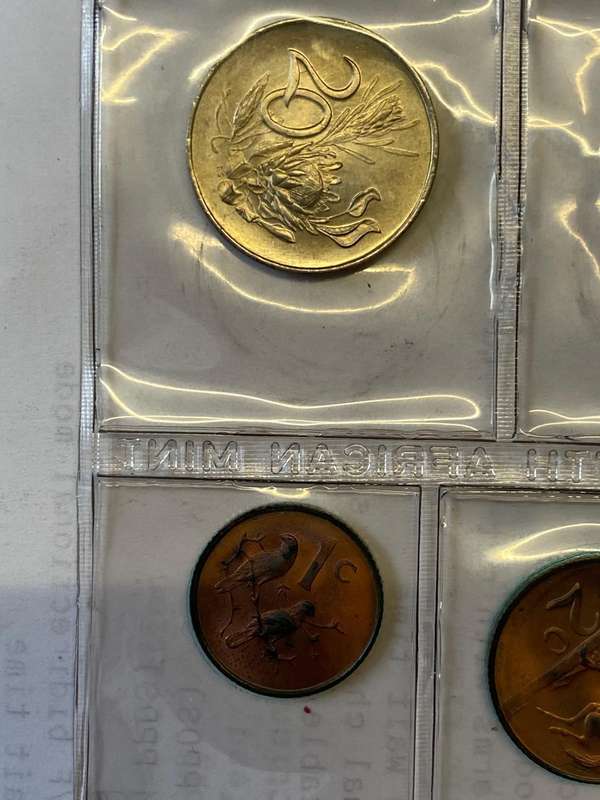 1968 SA Mint Pack  - MISSING R1