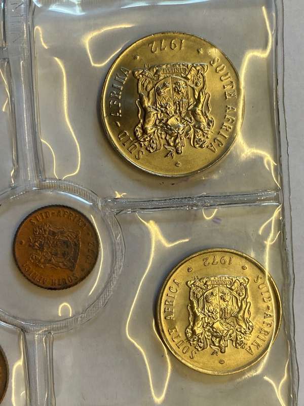 1972 South Africa (UNC)Mint Pack - MISSING R1 (1/2c to 50c)