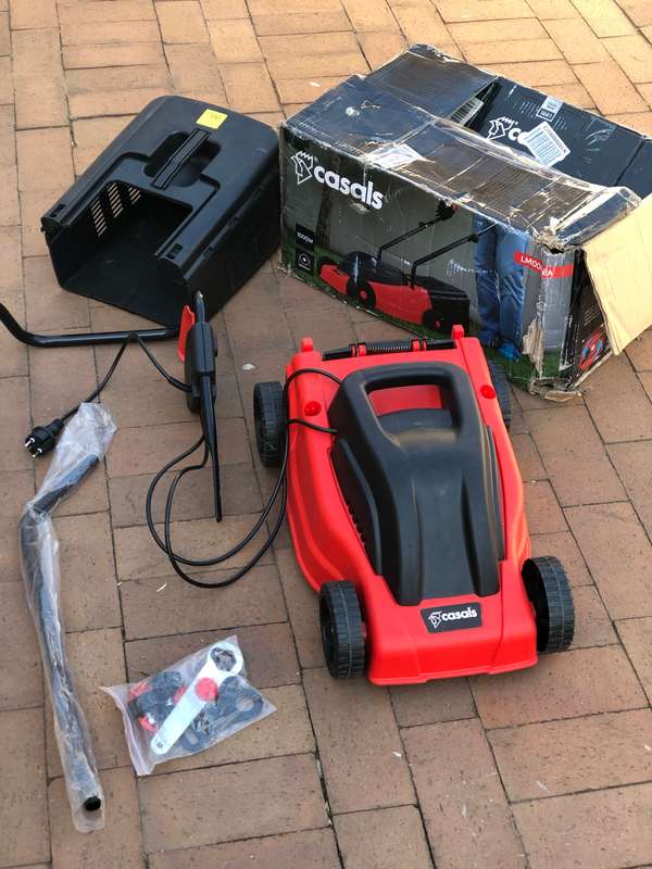 Casals Lawnmower Electric Plastic Red 300Mm 1000W (Pls Read)