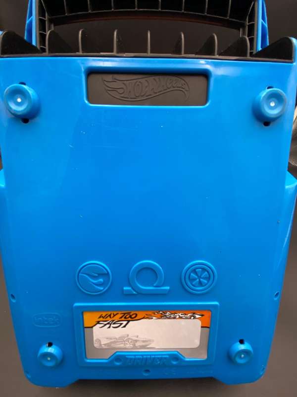 Hot Wheels 2in1 Multi-launcher car case