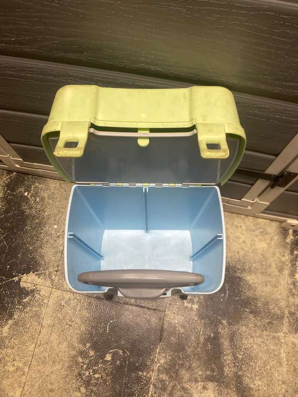 Todii Pre-School bag for Toddlers - T13 Blue Body and Green Lid
