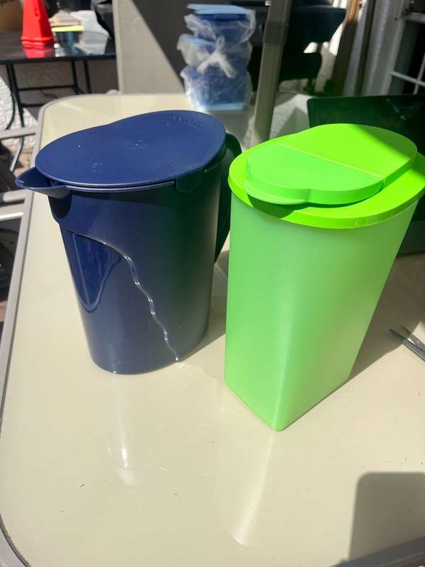 Tupperware 4L jug