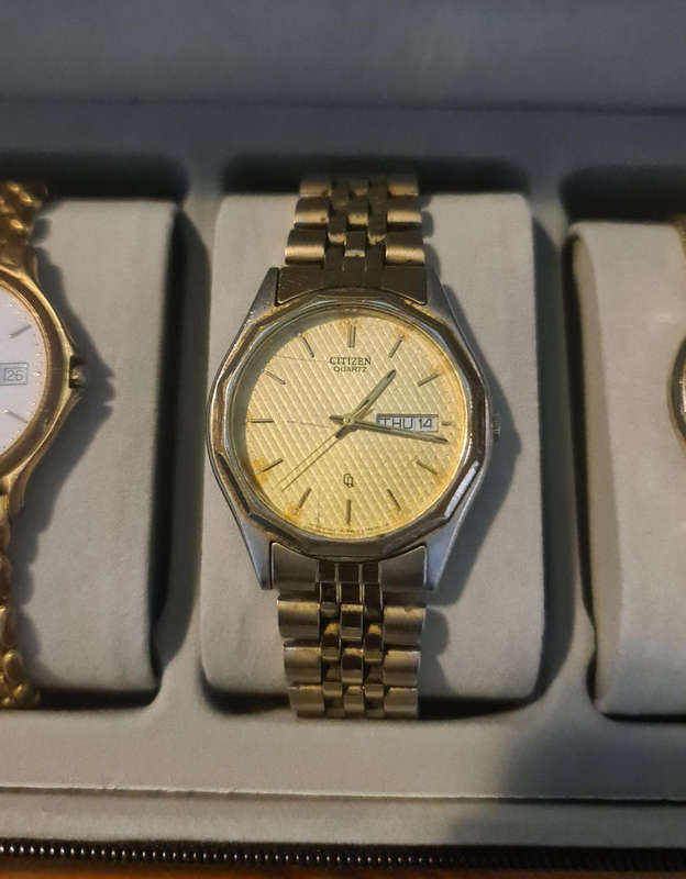 2 x Vintage Citizen Quartz watches