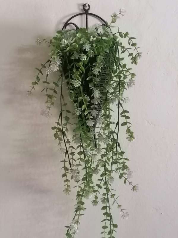 Artificial plant in beautiful in Creative Simulation Hanging Vase Flower Basket