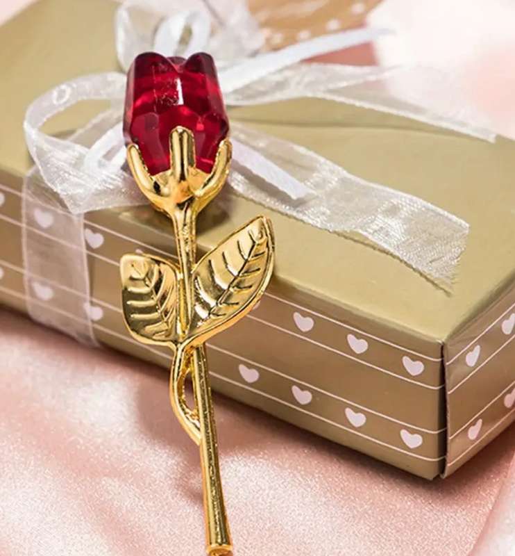 Crystal Metal Red Rose Crafts Graduation Valentine Gift Box Set