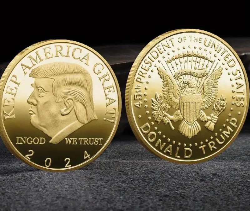 Commemorative Donald Trump 2024 Reclaiming America Collectors Coin in Protective Capsule