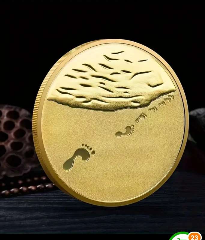 Beach Footprints Commemorative Coin in Protective Coin Capsule