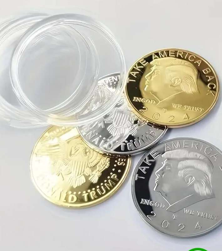 4pcs Protective Capsules Including Gift President Donald Trump Coin Silvery Eagle Coins