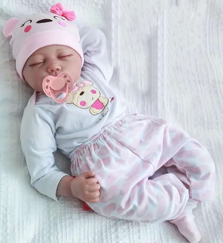 55cm / 22" Lifelike Reborn Baby Girl Doll