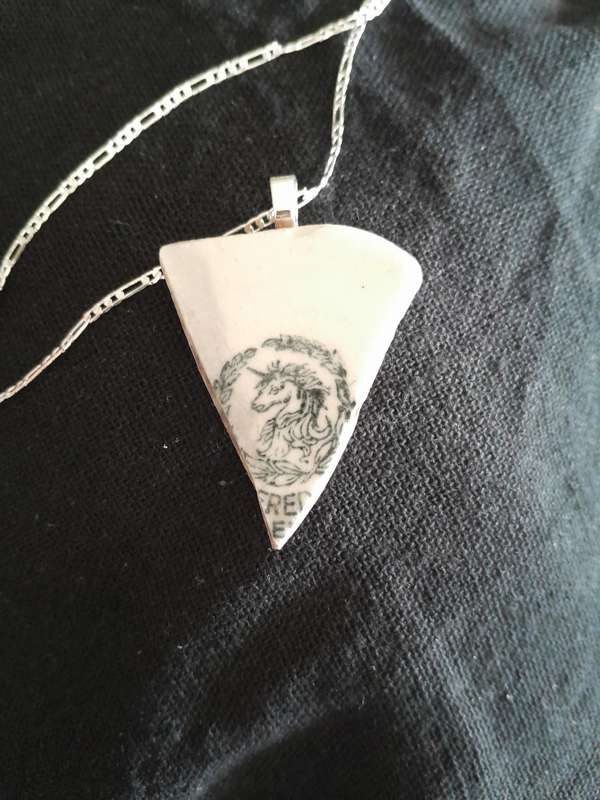 Vintage ceramic necklace