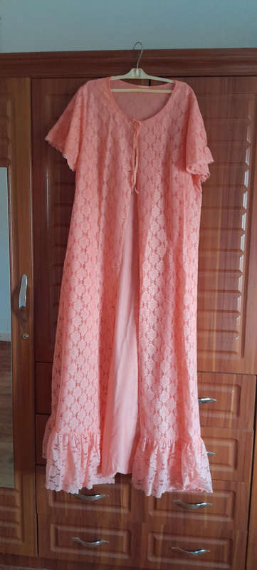 Vintage Dressing Gown Peach
