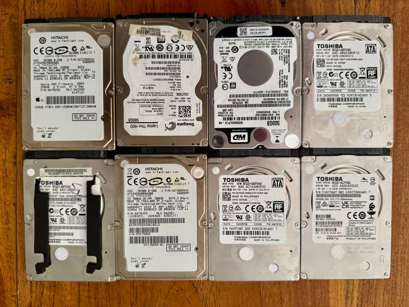 Laptop 2.5" SATA HDD x 8 (6 x 500GB, 1 x 320GB, 1 x 220GB) ALL TESTED AND WORKING