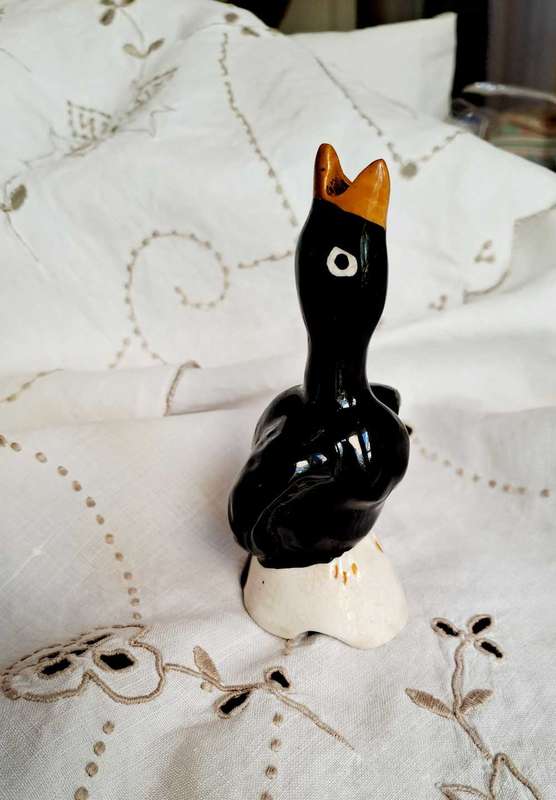 Midwinter pie bird