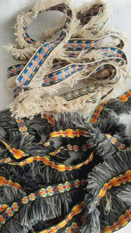Fringed braid - 4metres (2 metres of each)