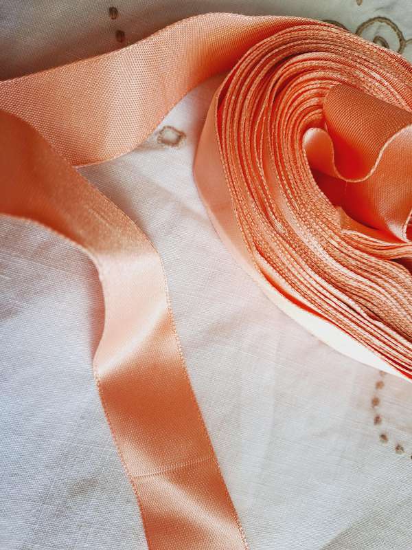 Peach  pink satin ribbon 2,5cm wide - 3m length