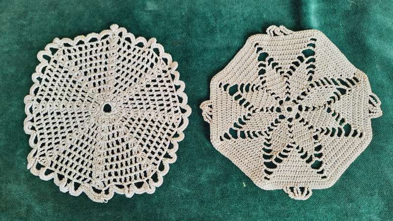 Two small round doilies - ecru - 12-13 cm