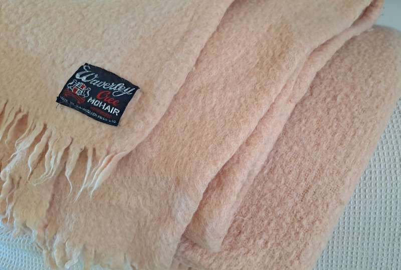 Mohair blanket - Waverley Cree  -  200 x 200 cm