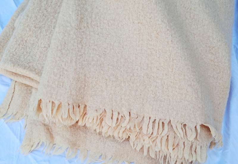Mohair blanket - Waverley Cree  -  200 x 200 cm