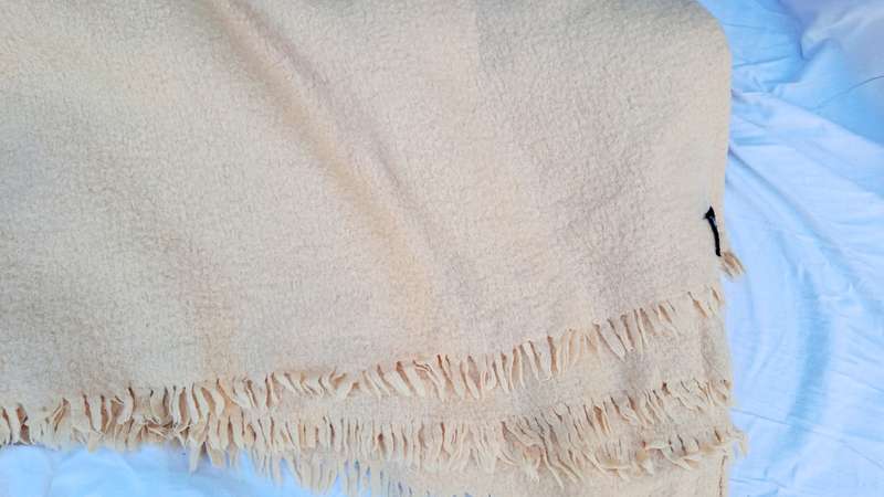 Mohair blanket - Waverley Cree  -  200 x 200 cm