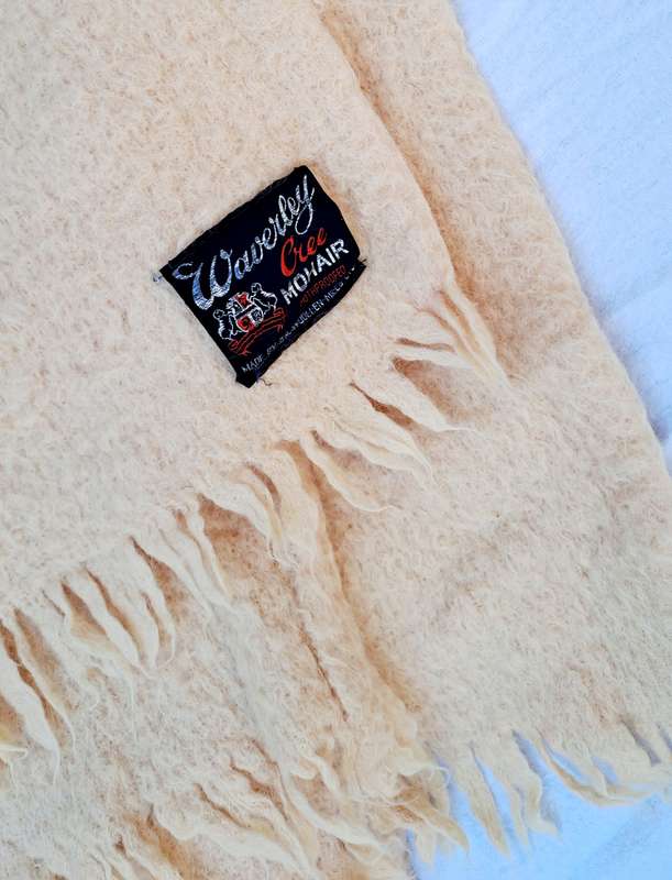 Mohair blanket - Waverley Cree  -  200 x 200 cm
