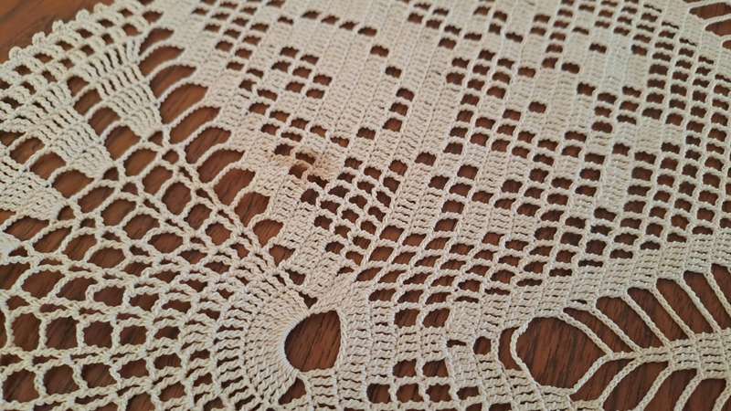 Large crochet doily/ doilie/ small tablecloth - beige/sand- 80 cm - VGC