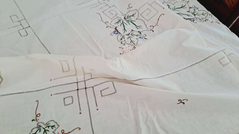 Cream cotton tablecloth with colourful embroidery - 120 x 120 cm