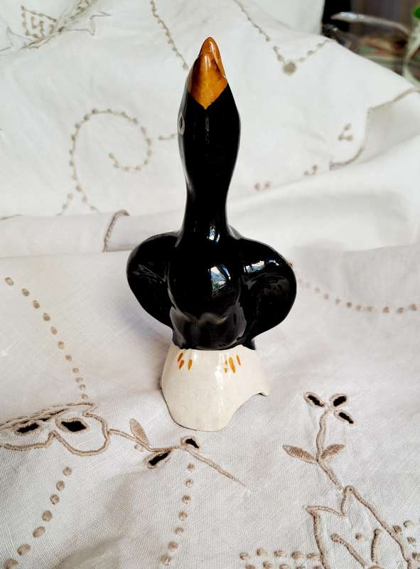 Midwinter pie bird
