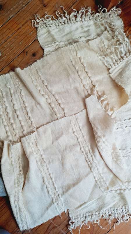 3 mohair table runners - cream +/- 88 cm x 42 cm