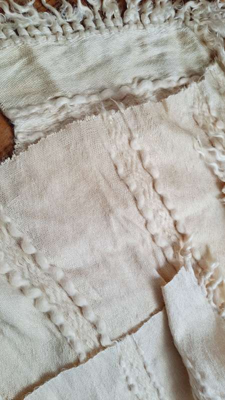 3 mohair table runners - cream +/- 88 cm x 42 cm