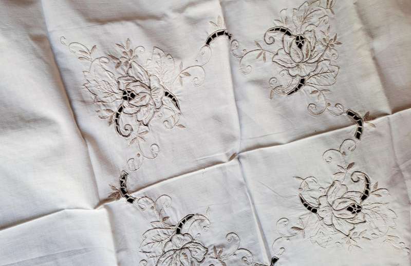 Small, cream embroidered cotton tablecloth - 80 x 80 cm