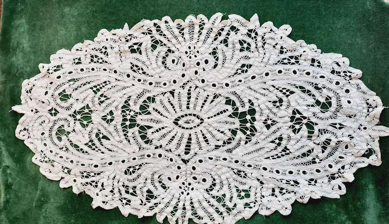 Large, battenburg lace doilie, oval shaped 82 cm long