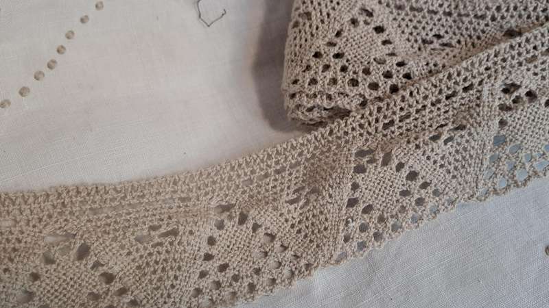 1 piece cotton braid - 130cm long - 4.5 cm wide