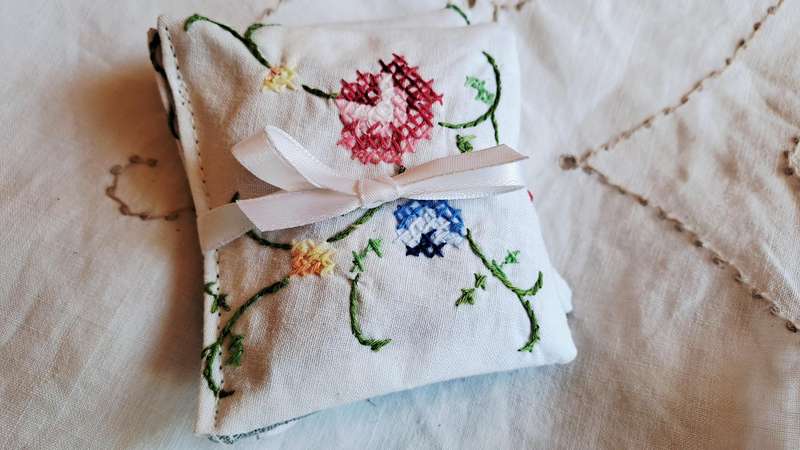 Lavender sachets using repurposed linens