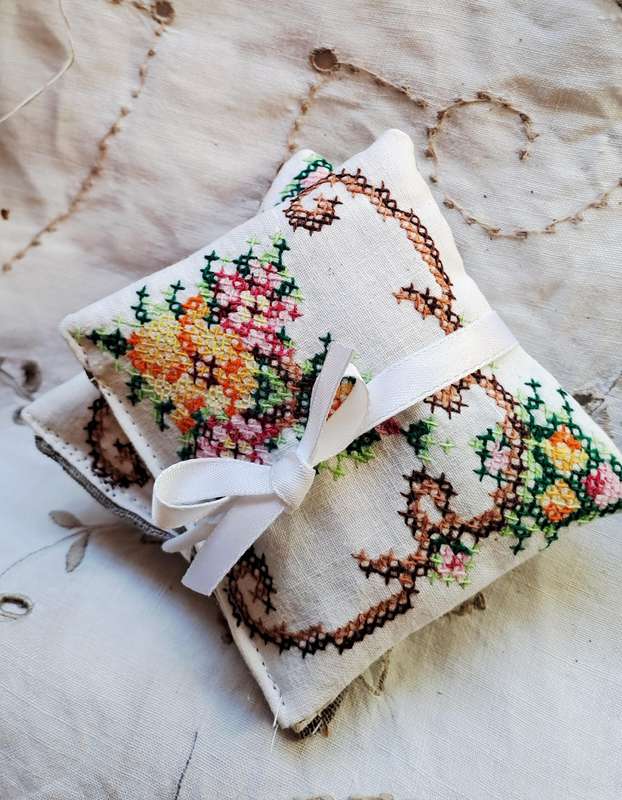 Lavender sachets using repurposed linens