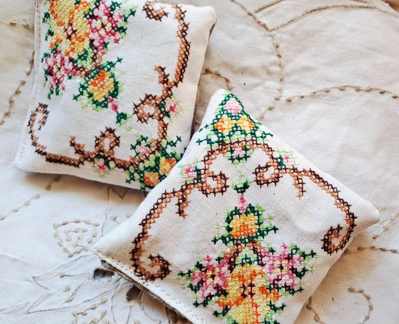 Lavender sachets using repurposed linens