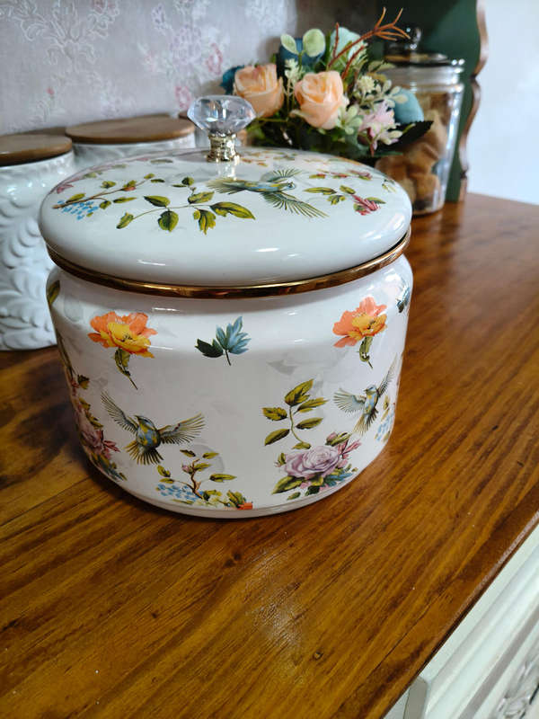 Enamel Cookie Canister /Pot